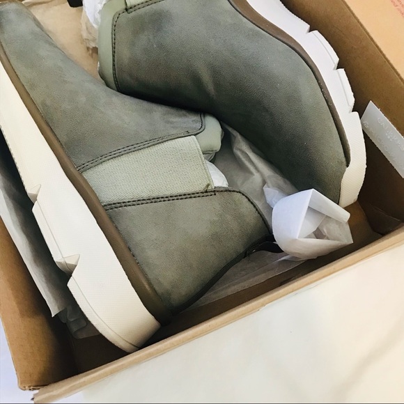 NEW Ryka Water Repellant Ankle Boots - Picture 6 of 7